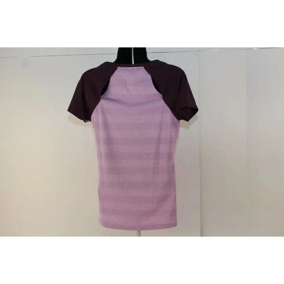 ladies north face short size S - Picture 2 of 3